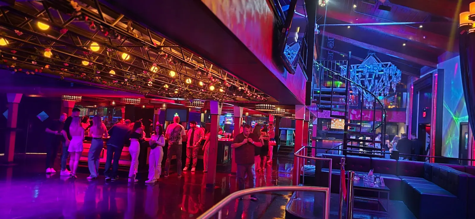 Drink Nightclub, dance venue