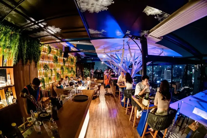 Above Eleven, dance venue in Bangkok