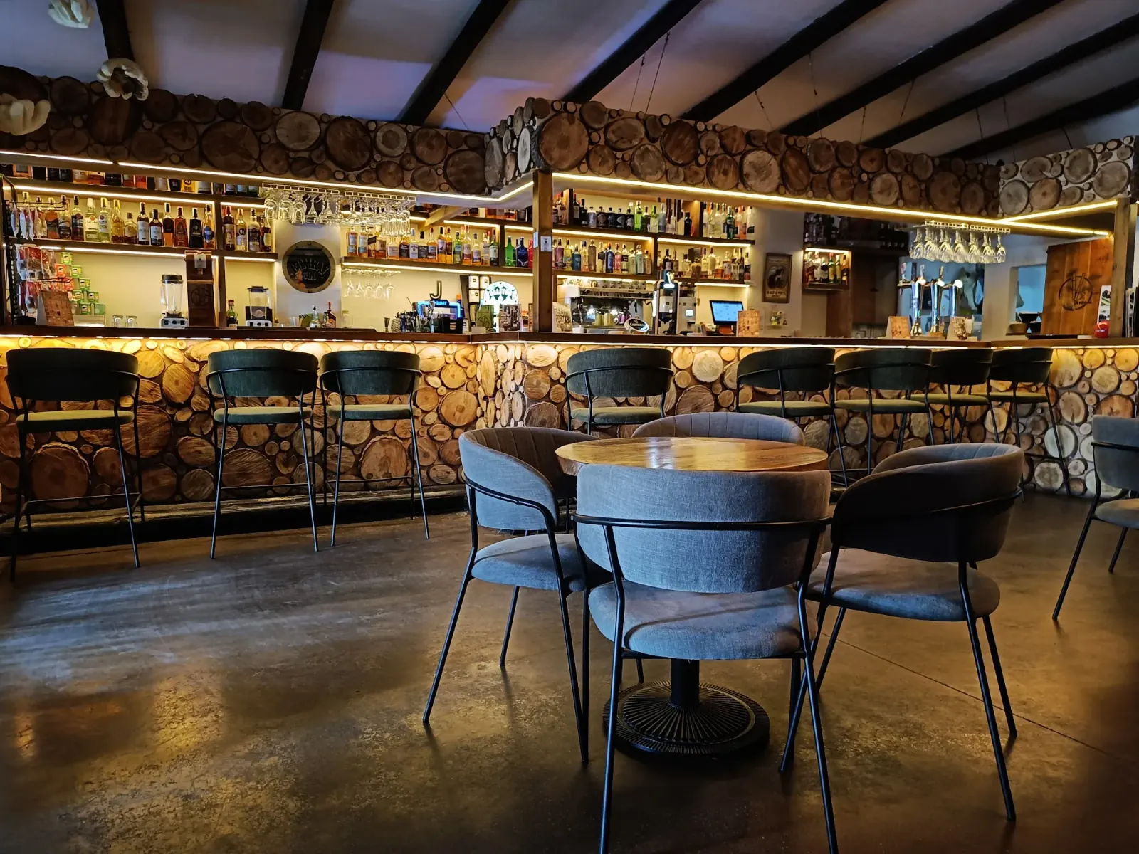 El Cañaveral salsa venue interior in Castilleja de la Cuesta Spain