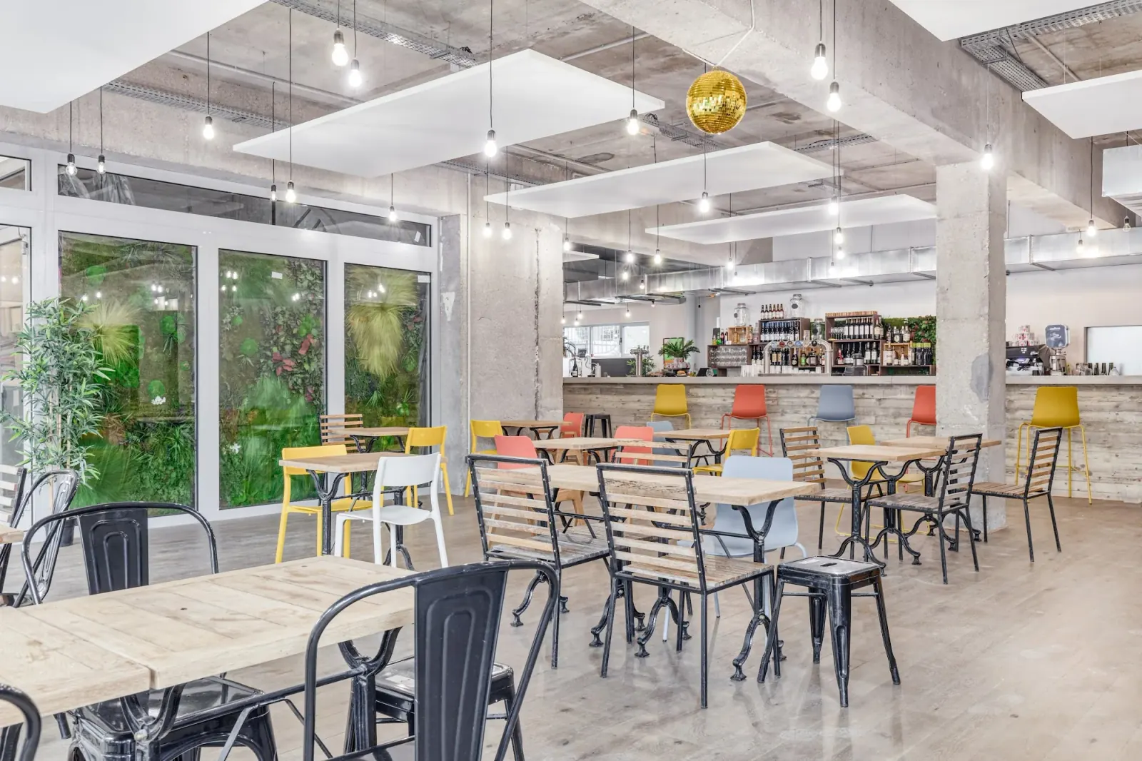 Le Café du Village, dance venue in Paris