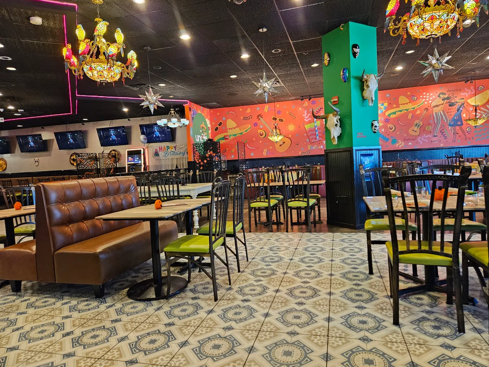 Uncle Jalapeno, dance venue