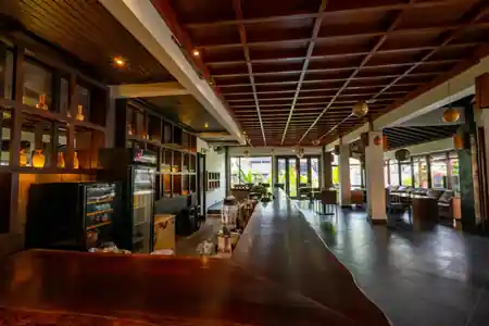 Amber Resto Seminyak, Bali: Latin dance venue