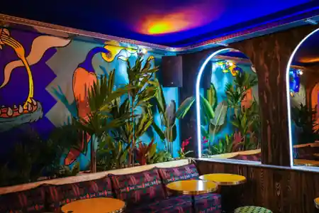 Au Toucan Fringant, Bordeaux: Latin dance venue