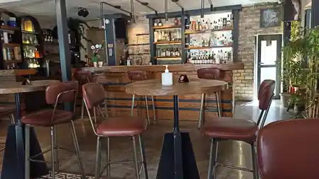 Manor House, Athens: Latin dance venue