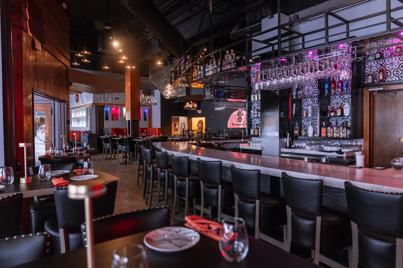 Mamajuana Cafe, dance venue