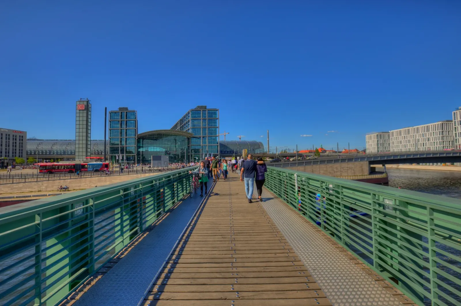 Gustav-Heinemann-Brücke, dance venue in Berlin