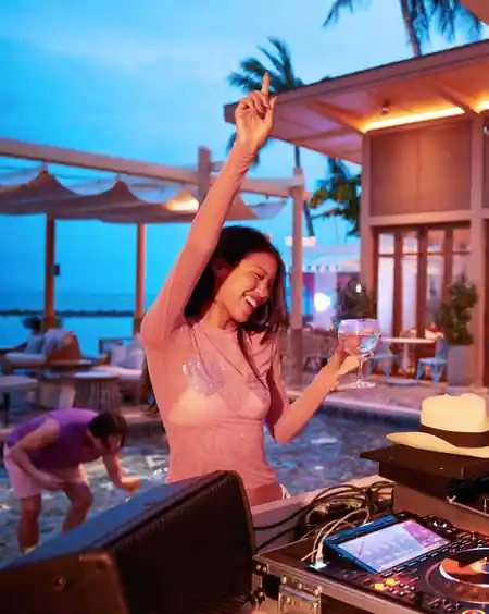 Cabanas Beach Club, Koh Samui: Latin dance venue