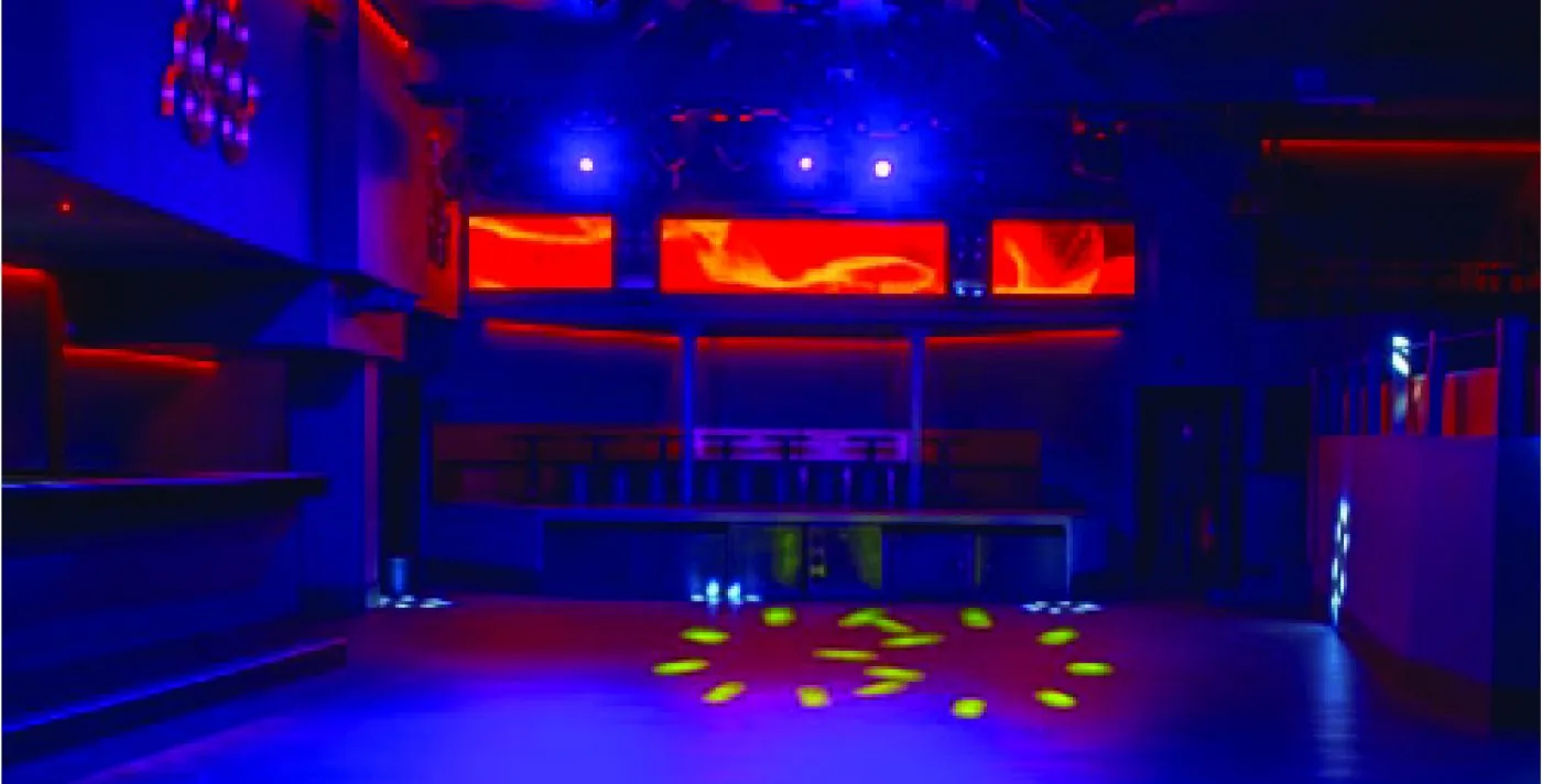 Vendome Club interior in Paris with neo-contemporary decor
