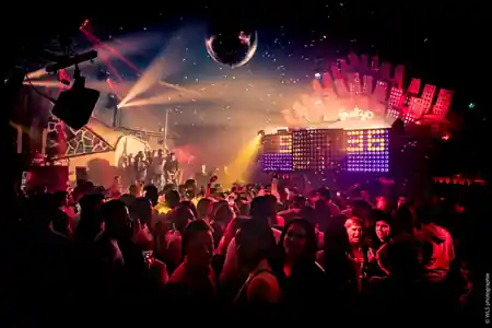 Le Balajo, Paris: Latin dance venue