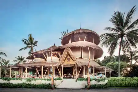 Azul Beach Club, Bali: Latin dance venue