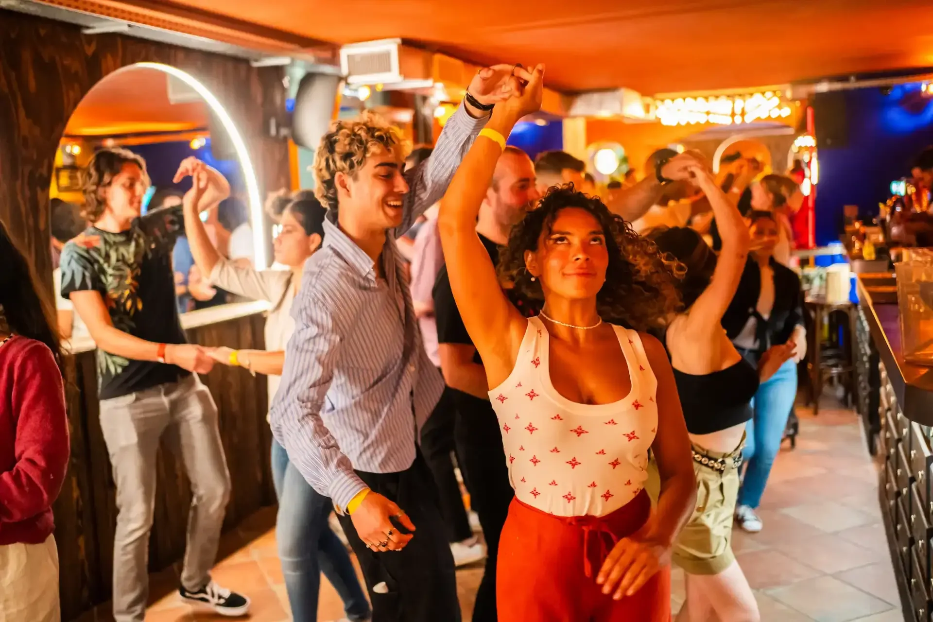 Bachata latino night at Toucan Fringuant in Bordeaux, France
