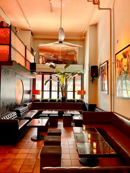 Verlaine, New York: Latin dance venue