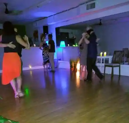 Estudio 35, Miami: Latin dance venue