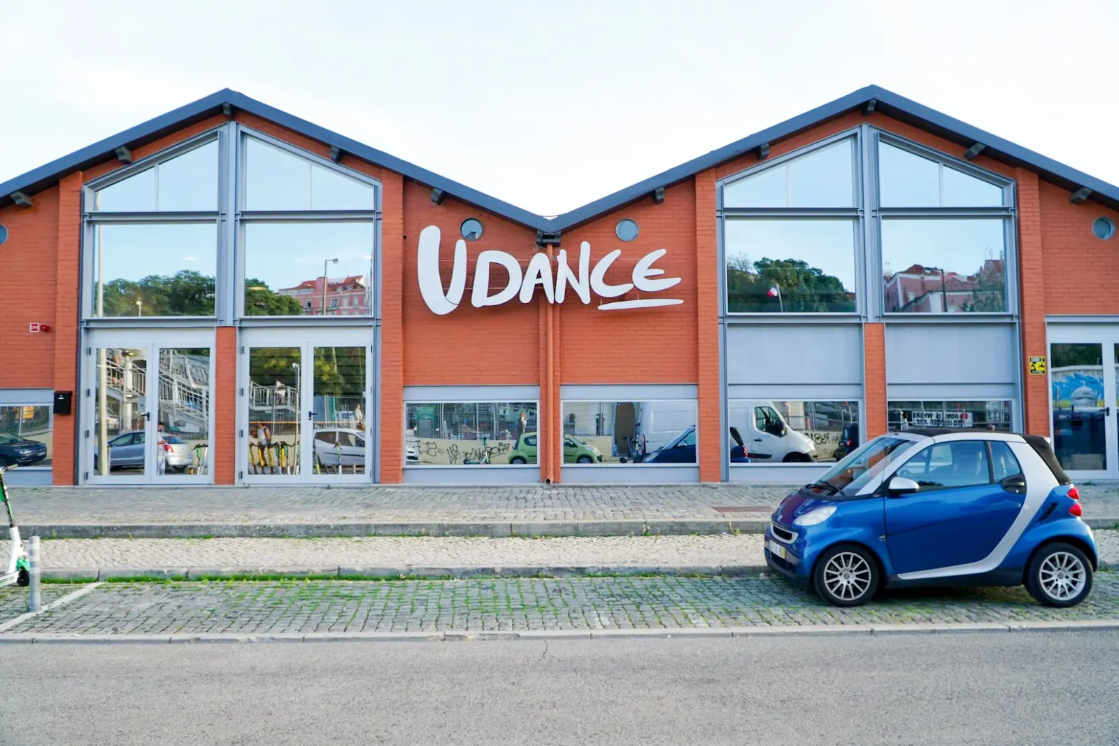 UDance School building exterior with signage in Lisbon Portugal