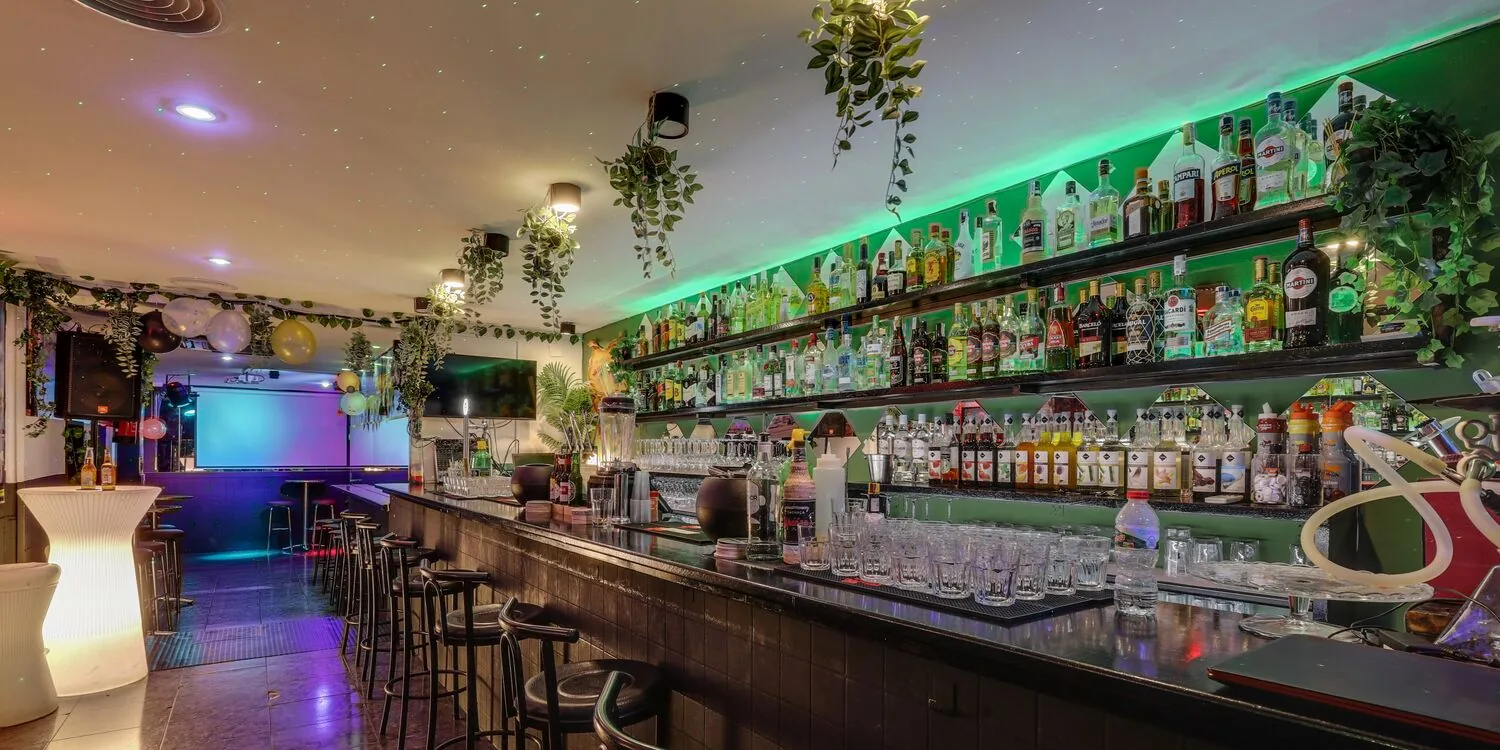 Bar area at El Sabor Cubano, Barcelona