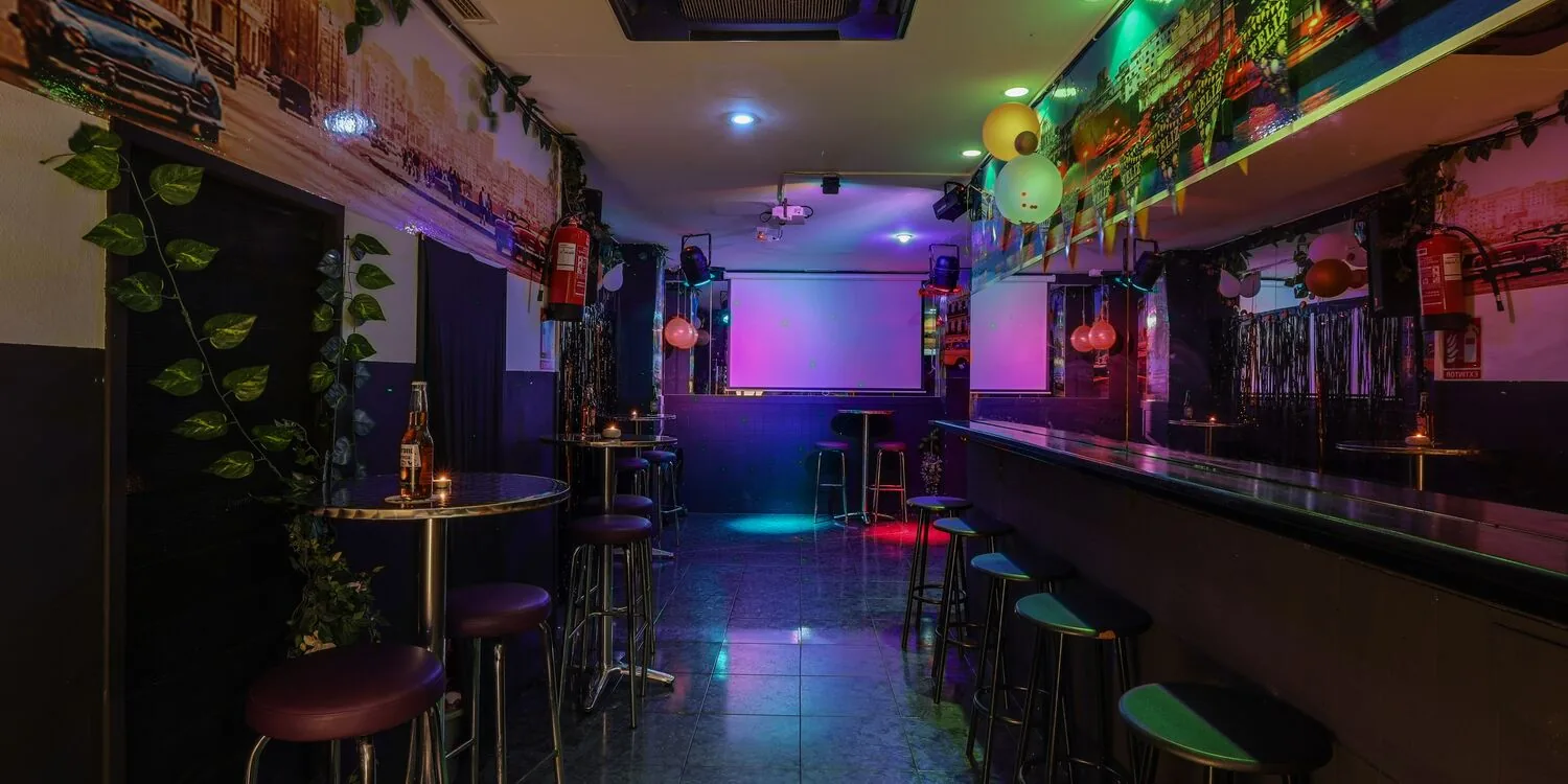 Interior of El Sabor Cubano, Barcelona