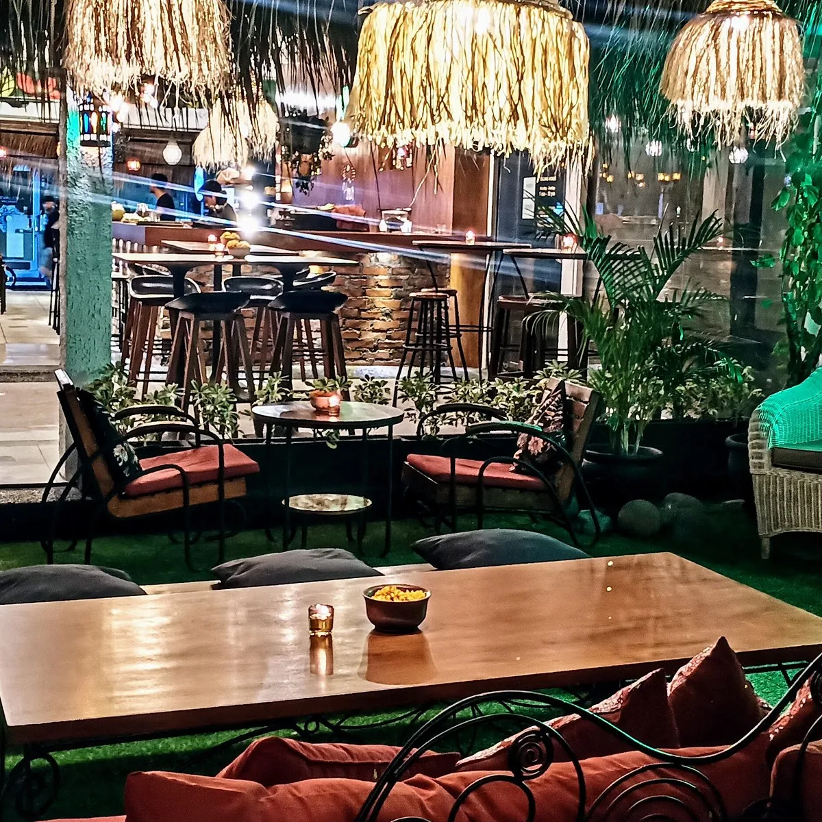 Cafe Dunia evening dining ambiance, Seminyak, Bali