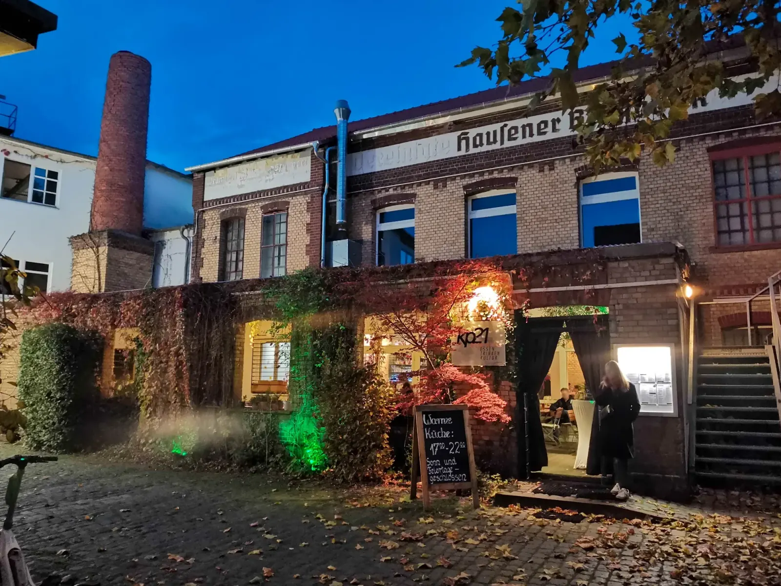 Brotfabrik Frankfurt evening exterior with illuminated facade