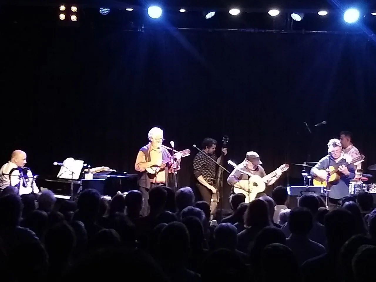 Brotfabrik Frankfurt concert on stage with crowd