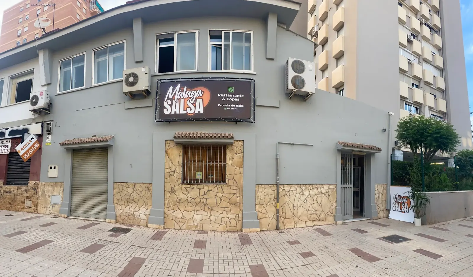 El Patio de Málaga Salsa dance venue interior in Málaga Spain