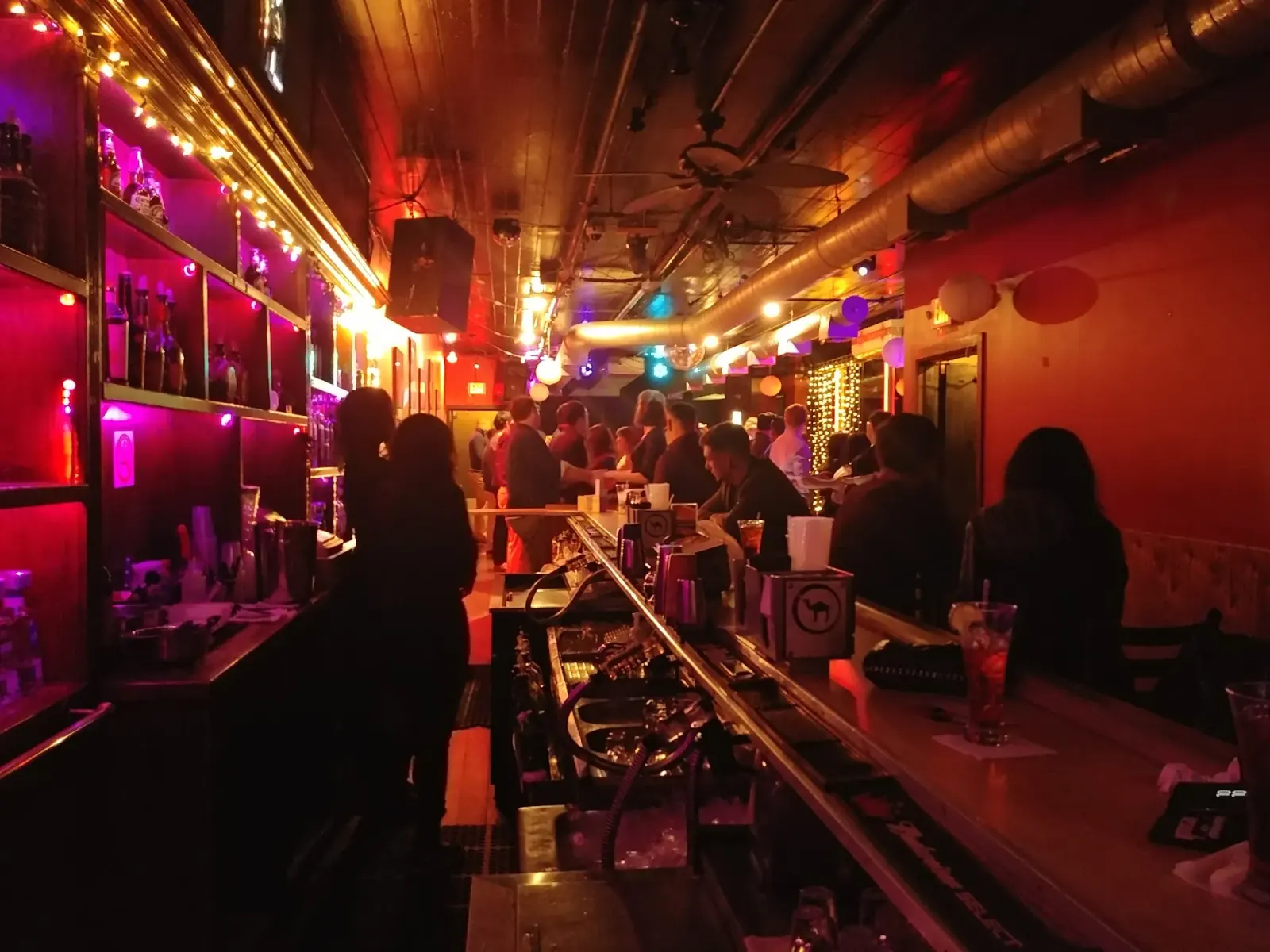 Brasil's Nightclub, dance venue
