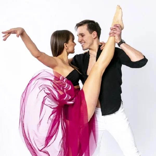 Adriana, Bachata dance instructor from Krakow