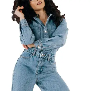 Alex Toledo, Salsa instructor
