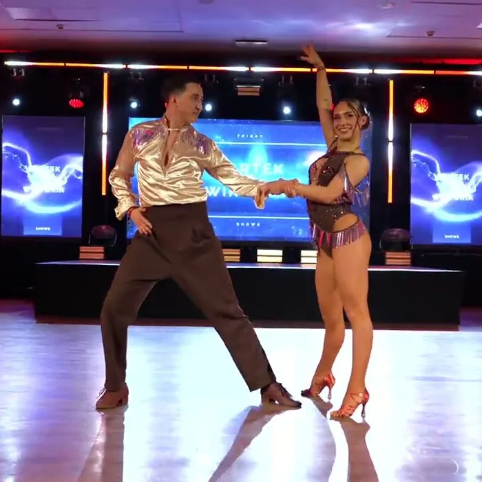 Wiktoria & Bartek, Salsa dance duo