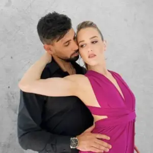 Issam y Charlotte, instructor at Sorrento Bachata Experience 2027