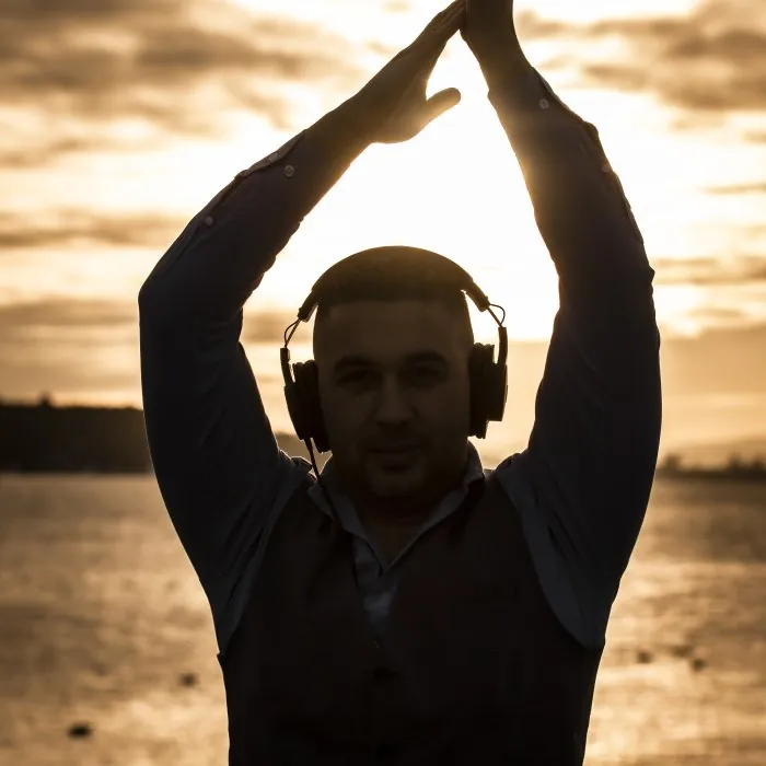 DJ eXtreme, Bachata and Salsa dance instructor