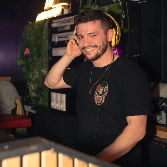 DJ Georgi, Bachata dance instructor