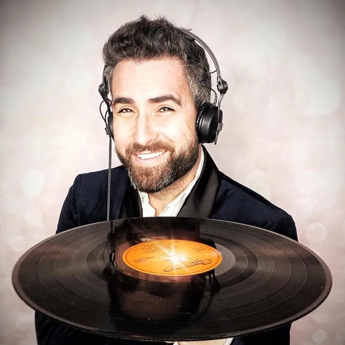 DJ Mosquetero, Salsa dance instructor from Barcelona