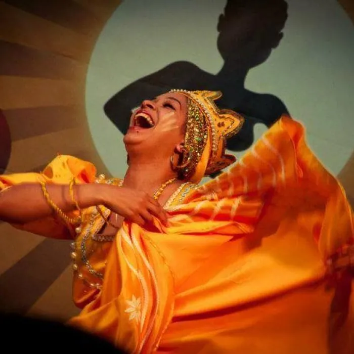 Ismaray Chacón "Aspirina", Salsa dance instructor