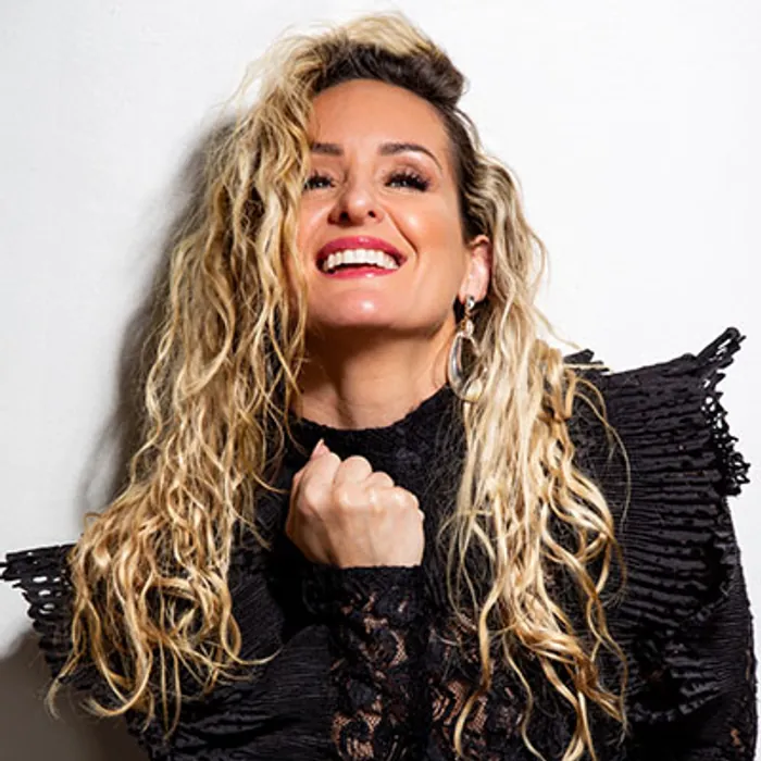 Stephanie Stevenson, Salsa dance instructor