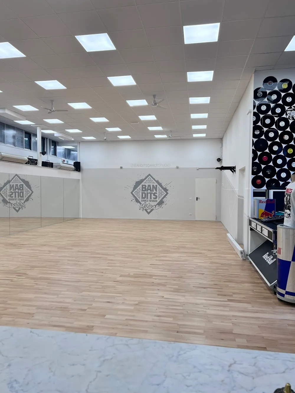 Bandits Dance Studio studio