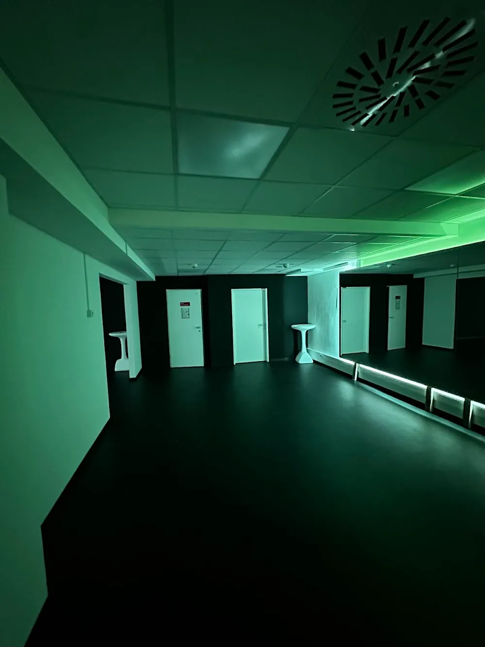 Lento Dance studio