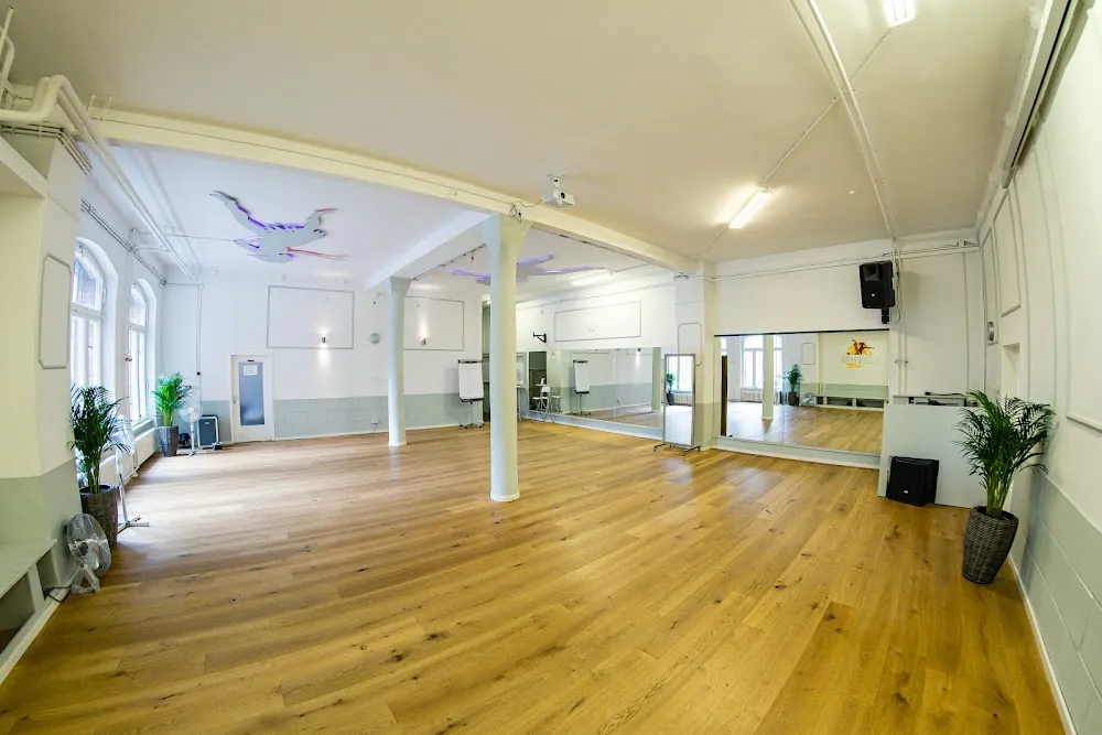 Cumbancha studio
