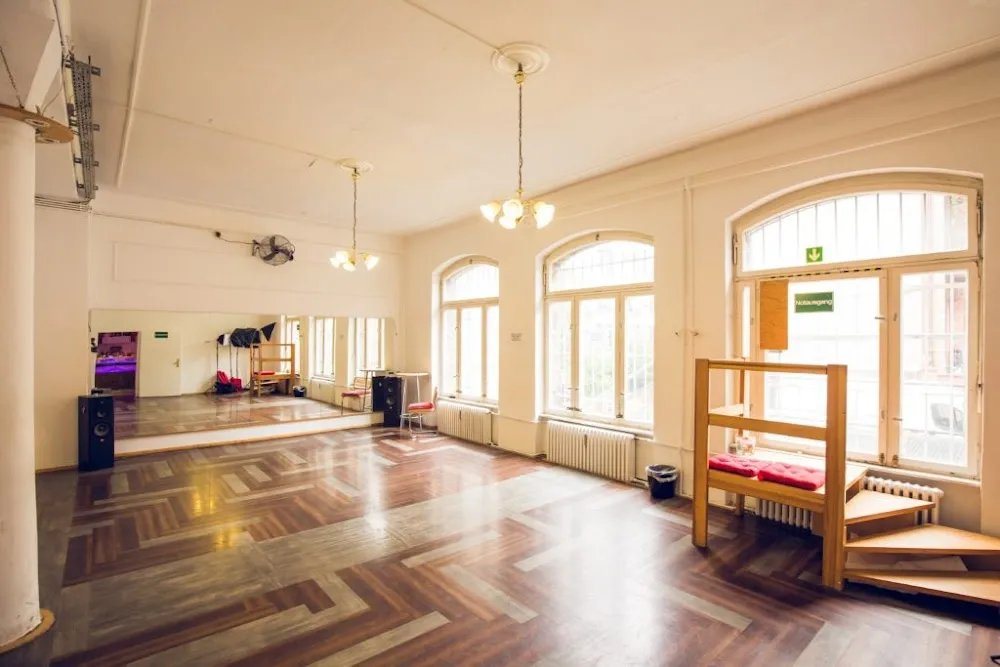 Cumbancha studio