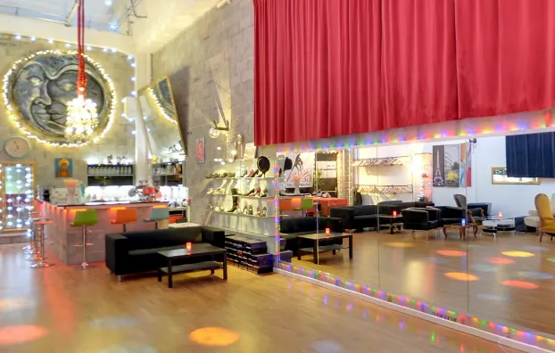 SalsaGeneva studio