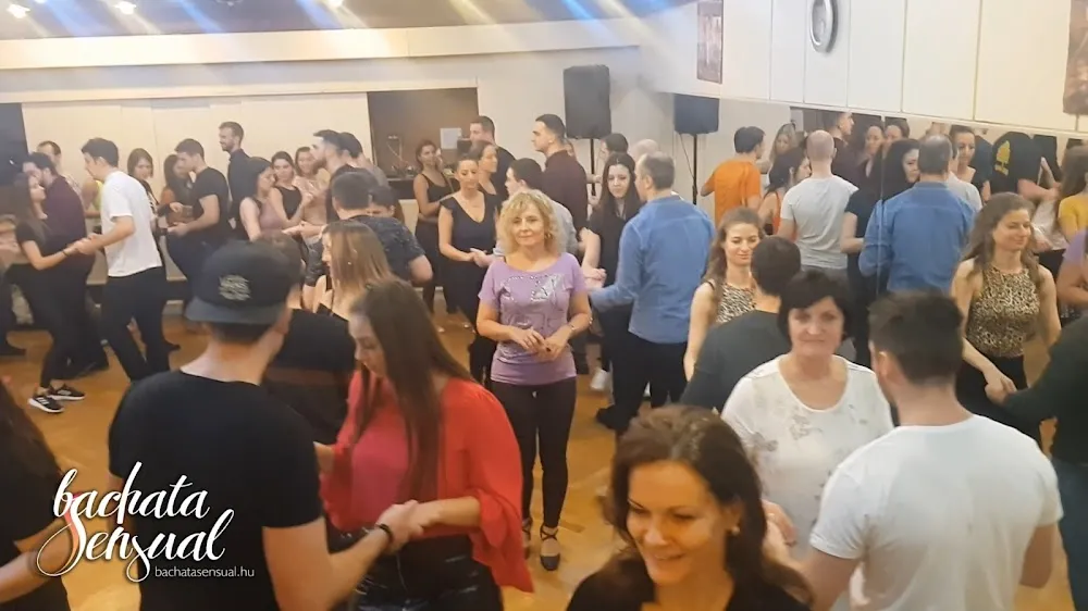 Bachata Sensual Hungary studio