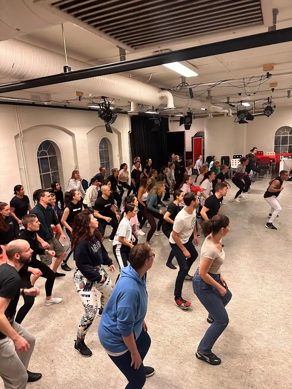 RHYTHM Latin Dance Studio studio